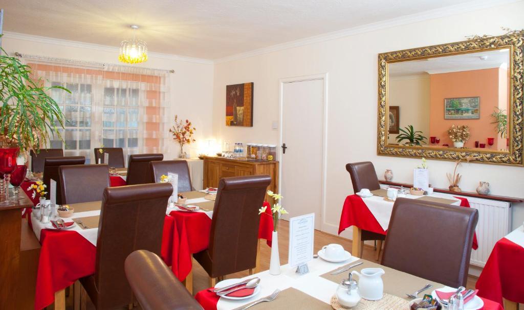 Anchorage Guest House Бриксем Экстерьер фото